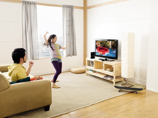 Illustration for article titled The Whole World Looks Silly Playing Kinect